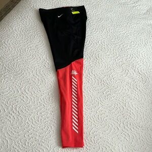 NWT- Nike One 7/8 Training Tights Black/Infrared Women's- Size Small